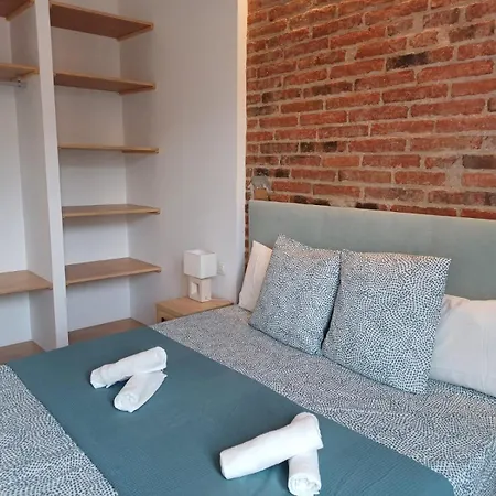 Apartment 11 Lope
